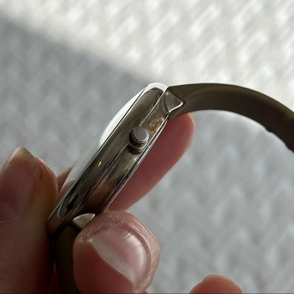 Tokyo Bay Watch neural jelly band - Picture 12 of 12